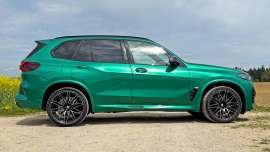 2025 BMW X5 M Competition Isle of Man Grün metallic