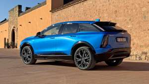 2025 Cadillac Optiq Sport GJV – Coastal Metallic Blue