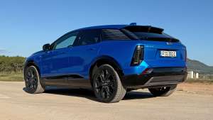 2025 Cadillac Optiq Sport GJV – Coastal Metallic Blue