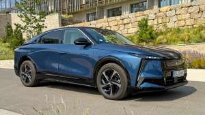 2025 DS N°8 FWD Long Range