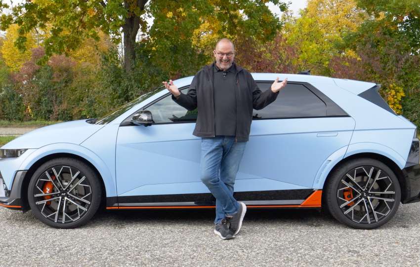 2025 Hyundai Ioniq 5 N Performance Blue Matt