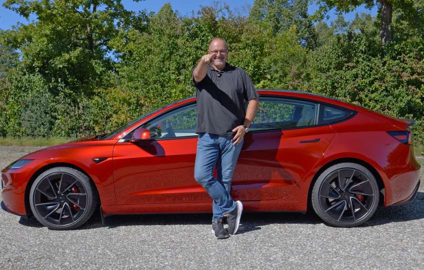 2025 Tesla Model 3 Performance Ultra Red