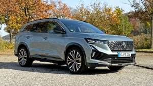 2025 Renault Espace E-Tech Full Hybrid 200 - 5-Sitzer
