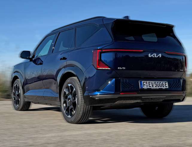 2026 KIA EV5 GT-Line