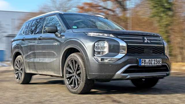 2026 Mitsubishi Outlander PHEV